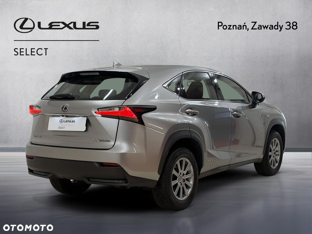 Lexus NX 300h Elegance 2WD - 2