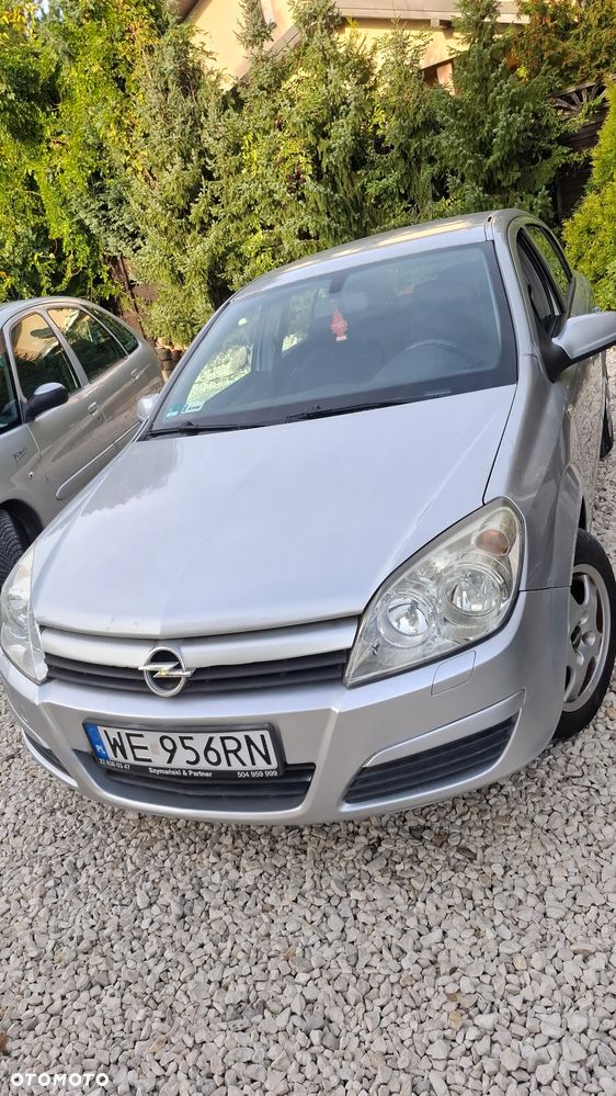Opel Astra 1.6 Elegance - 21