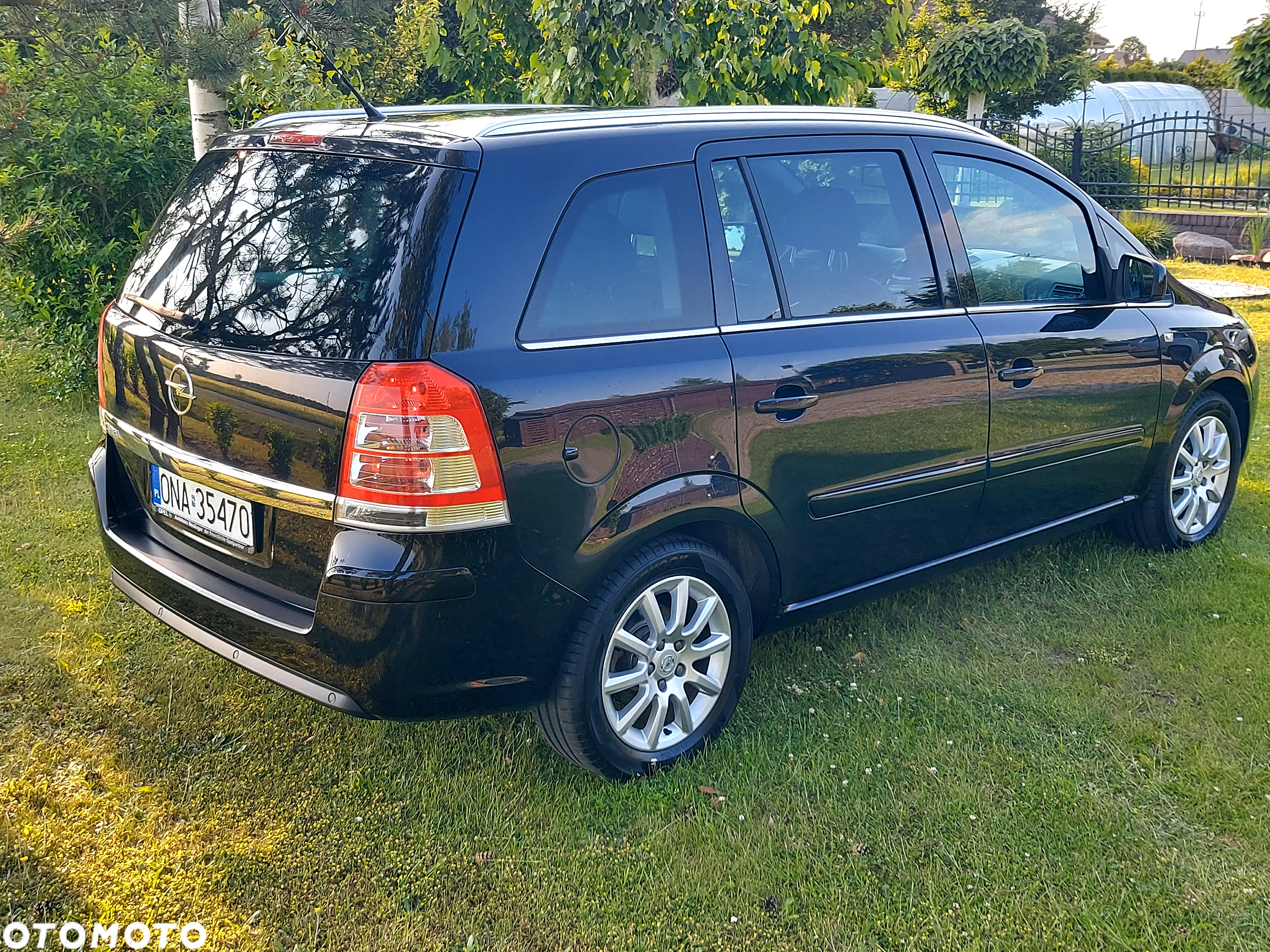 Opel Zafira 1.8 Cosmo - 4