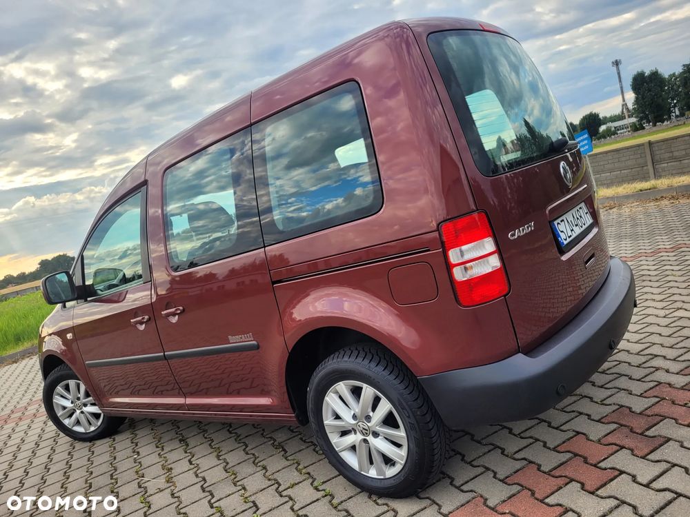 Volkswagen Caddy Comfortline BMT - 7
