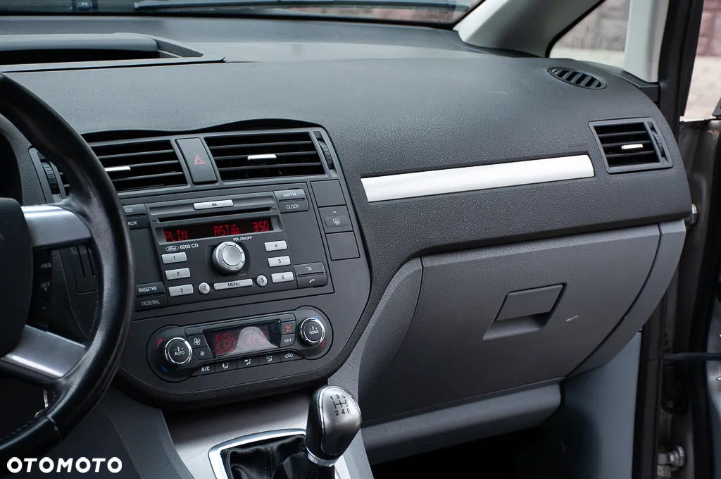 Ford C-MAX - 12