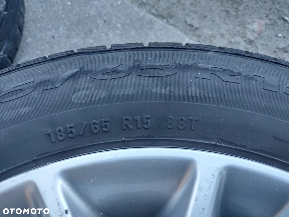 KOŁA FELGI ALUMINIOWE OPONY LETNIE PIRELLI CINTURATO 1P 185/65R15 KIA RIO IV 2023r. 6.26mm - 6