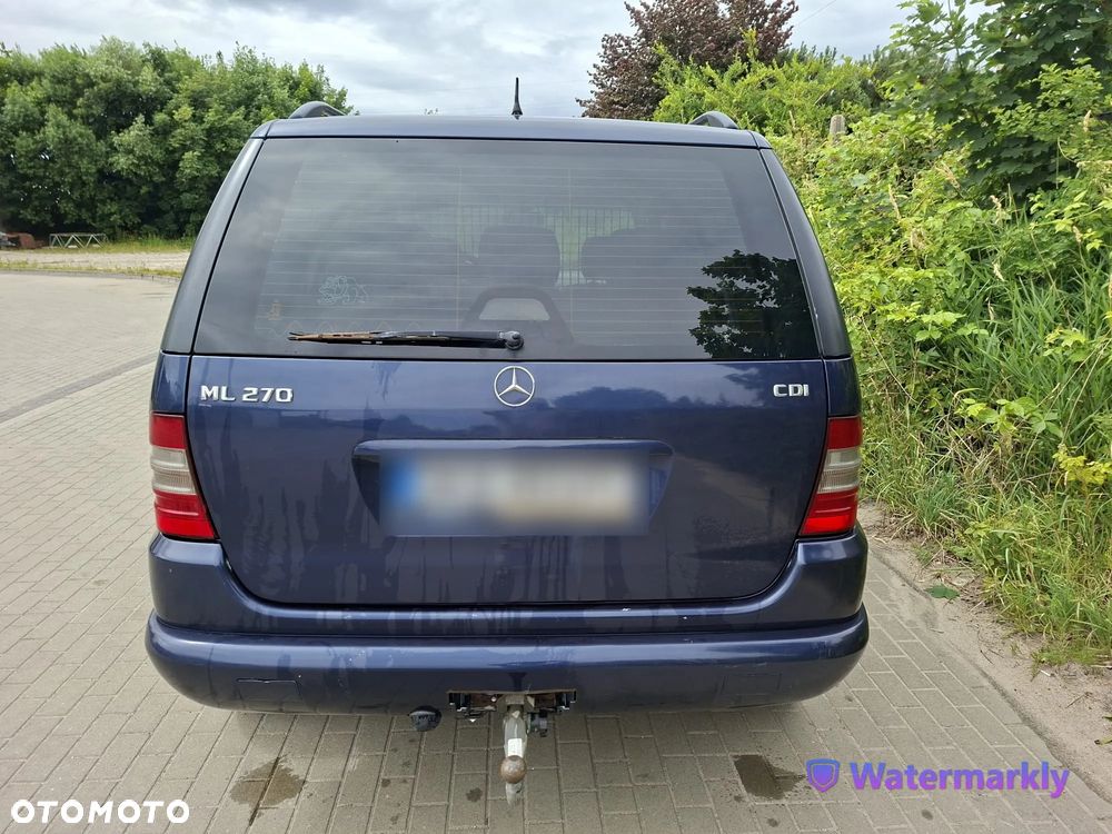 Mercedes-Benz ML - 7