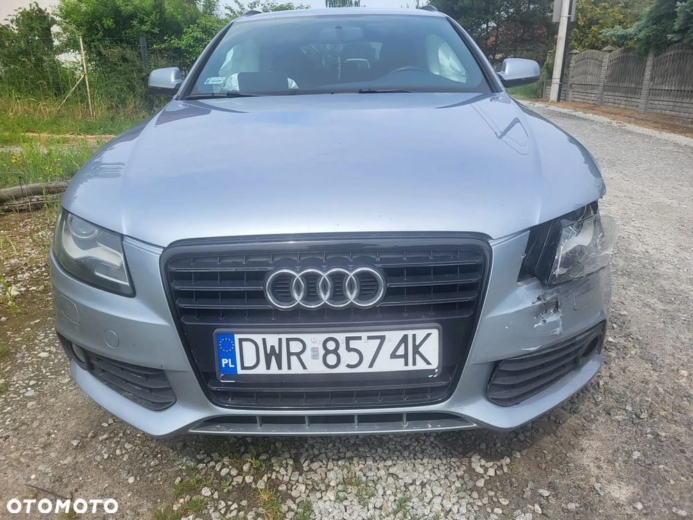 Audi A4 Avant - 4