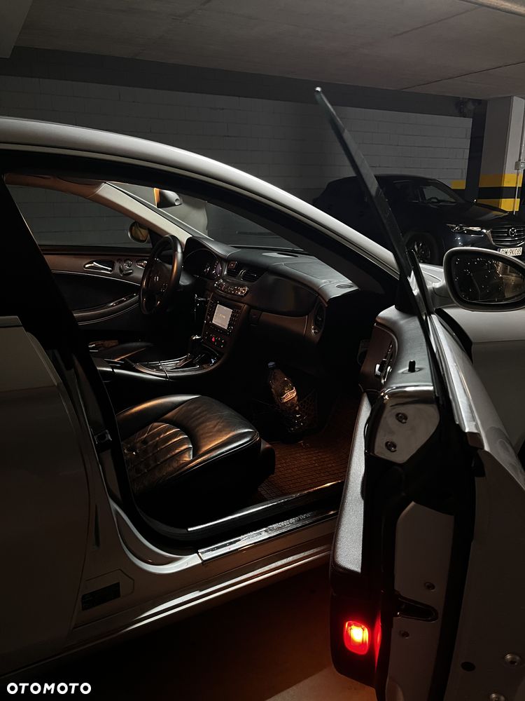 Mercedes-Benz CLS 350 7G-TRONIC - 17