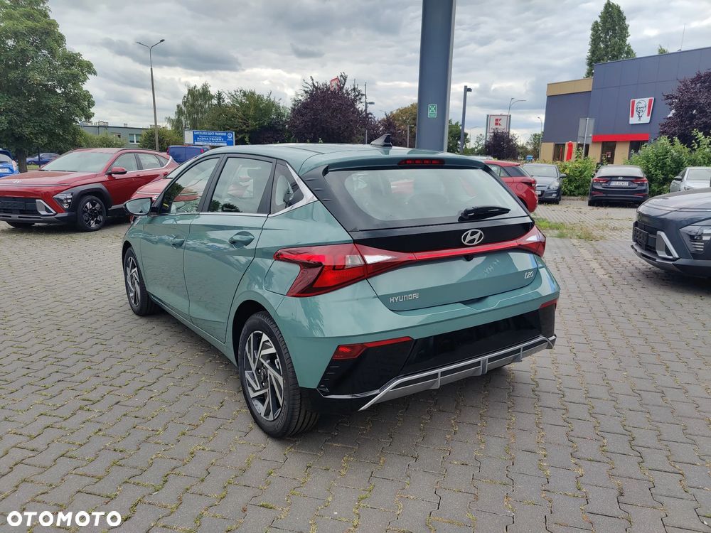 Hyundai i20 1.2 Modern - 11