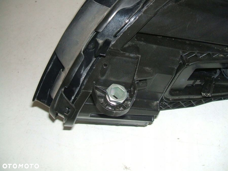 MERCEDES W205 lift C-klasa LAMPA PRAWA FULL LED HIGH PERFORMANCE 2059068005 - 3