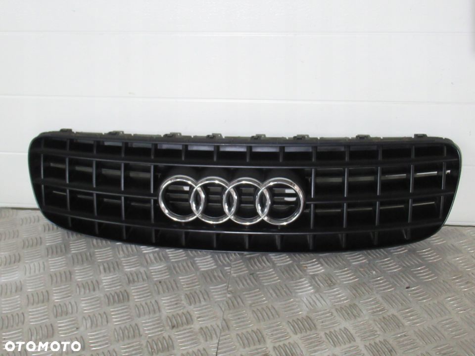 GRILL GRIL ATRAPA AUDI TT R32 S-LINE 8N0 8N0853653B 2002- - 1