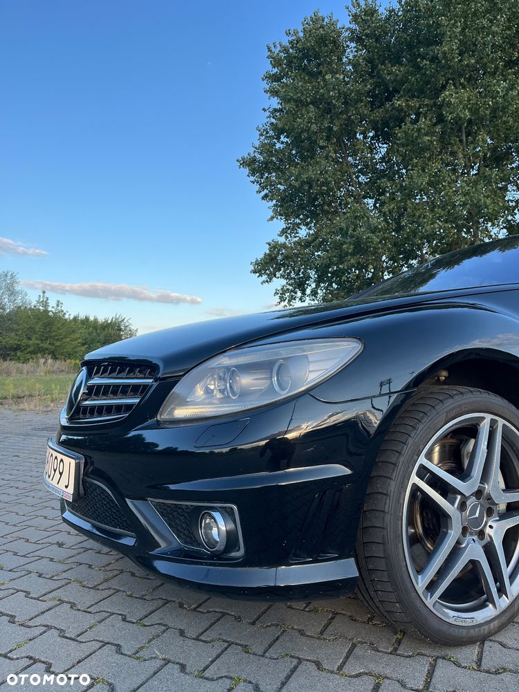 Mercedes-Benz CL 63 AMG - 13