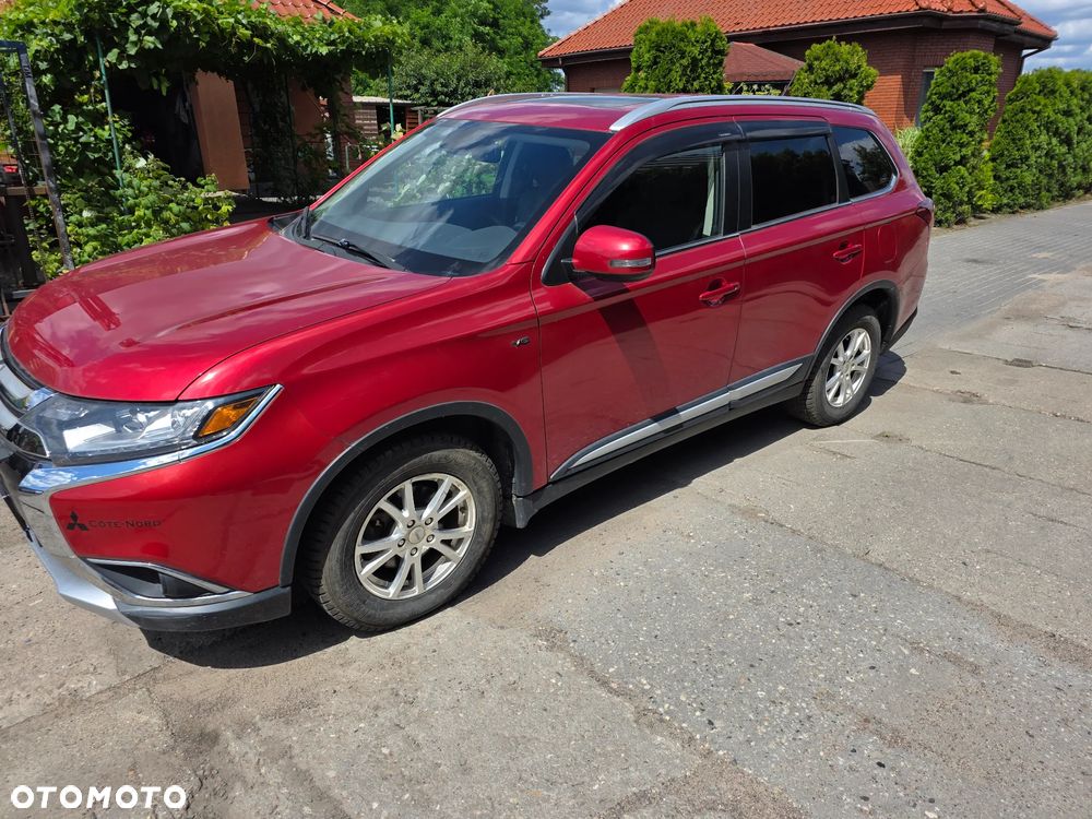 Mitsubishi Outlander - 5