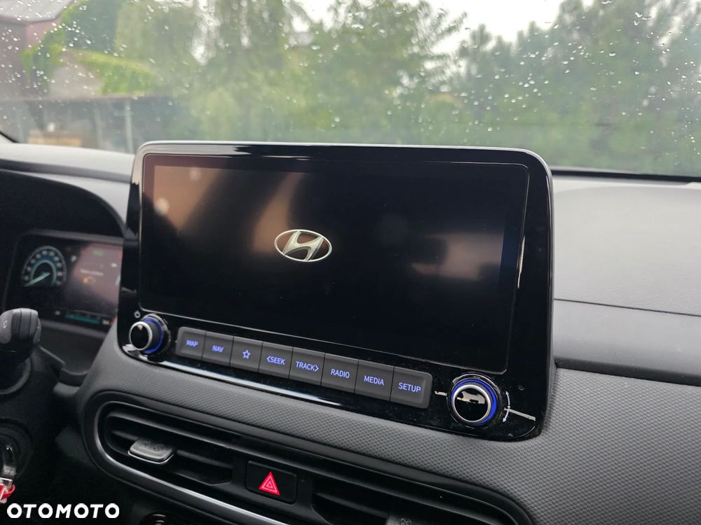 Hyundai Kona 1.6 GDI Hybrid Executive DCT - 23