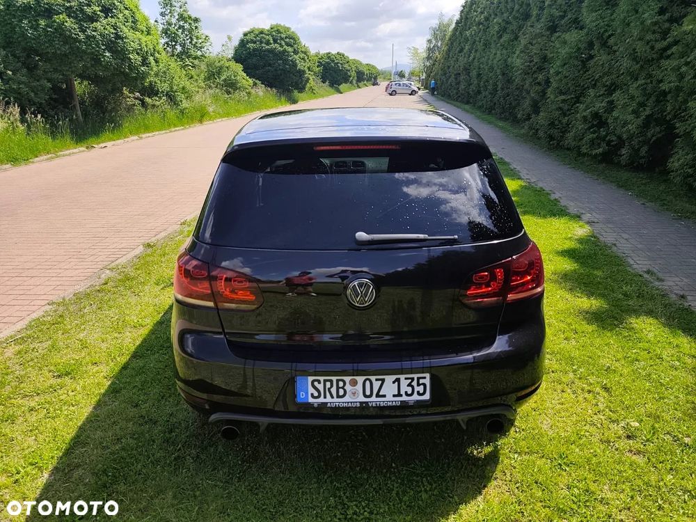 Volkswagen Golf - 17