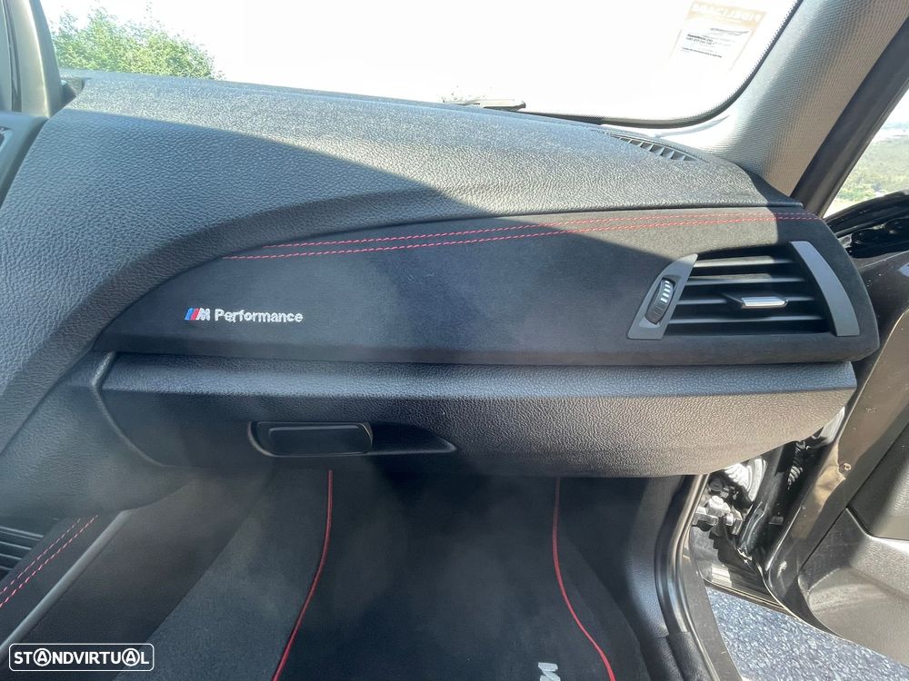 BMW 116 d Pack M - 28
