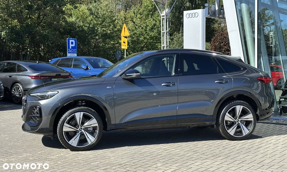 Audi Q5 Sportback - 5