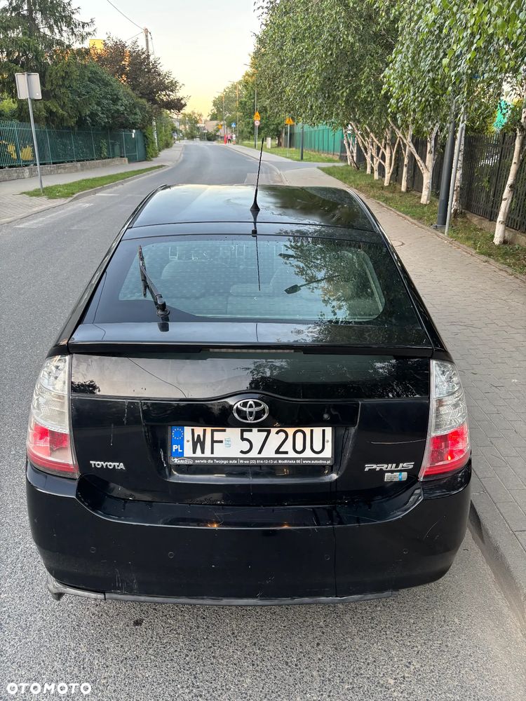 Toyota Prius 1.5 VVT-i Prestige - 6