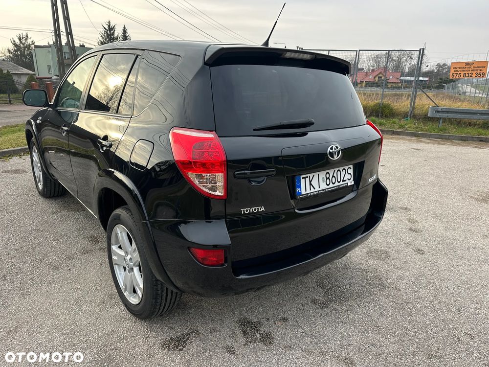 Toyota RAV4 2.2 D-CAT 4x4 Executive - 4