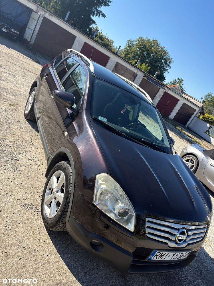 Nissan Qashqai+2 - 1