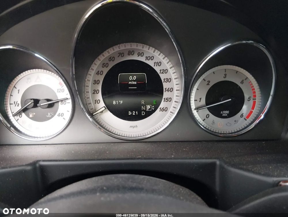 Mercedes-Benz GLK 350 4-Matic - 12