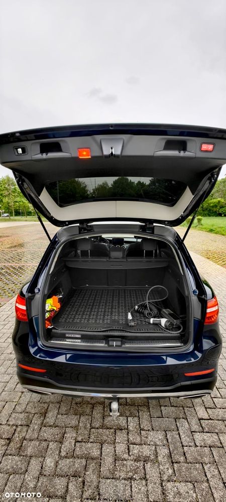 Mercedes-Benz GLC - 11