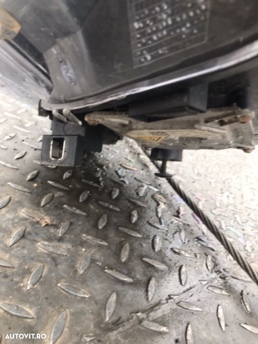 Far bi xenon bmw x5 e70 din 2008 - 5