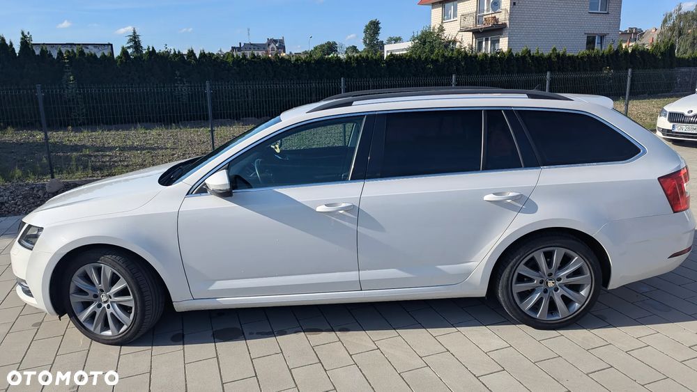 Skoda Octavia 2.0 TDI SCR Style DSG - 3