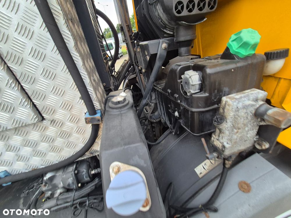 Mercedes-Benz Econic 2629 6X2 / SYSTEM CZYSZCZENIA DRÓG LUB TUNELI / ARMATKA NA WODĘ  / 300 LITRÓW NA MINUTE / CZYSZCZENIE TUNELI I BANERÓW / CZYSZCZENIE DRÓG / UTRZYMYWANIE CZYSTOSCI / EURO 5 / SERWISOWANY / 10500L + 500L / PODGRZEWANIE WODY / GENERATOR PRĄDU - 22