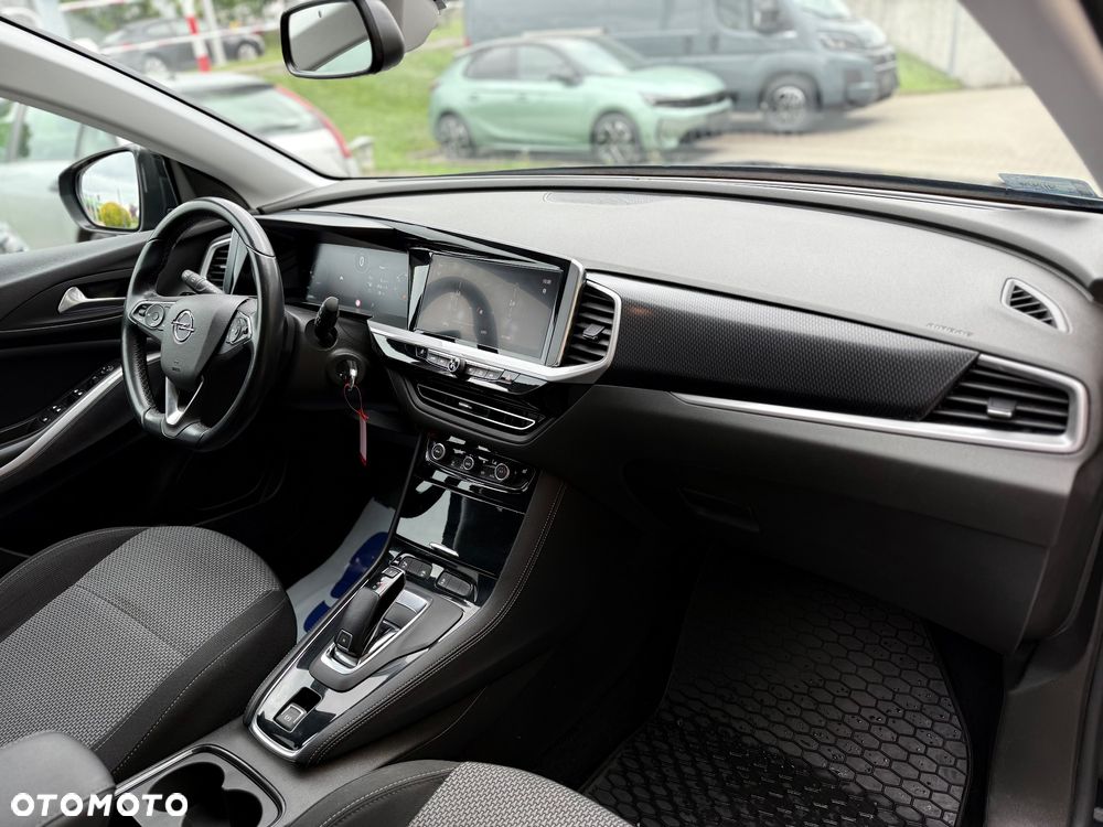 Opel Grandland X 1.2 T GPF Edition Business Pack S&S - 29