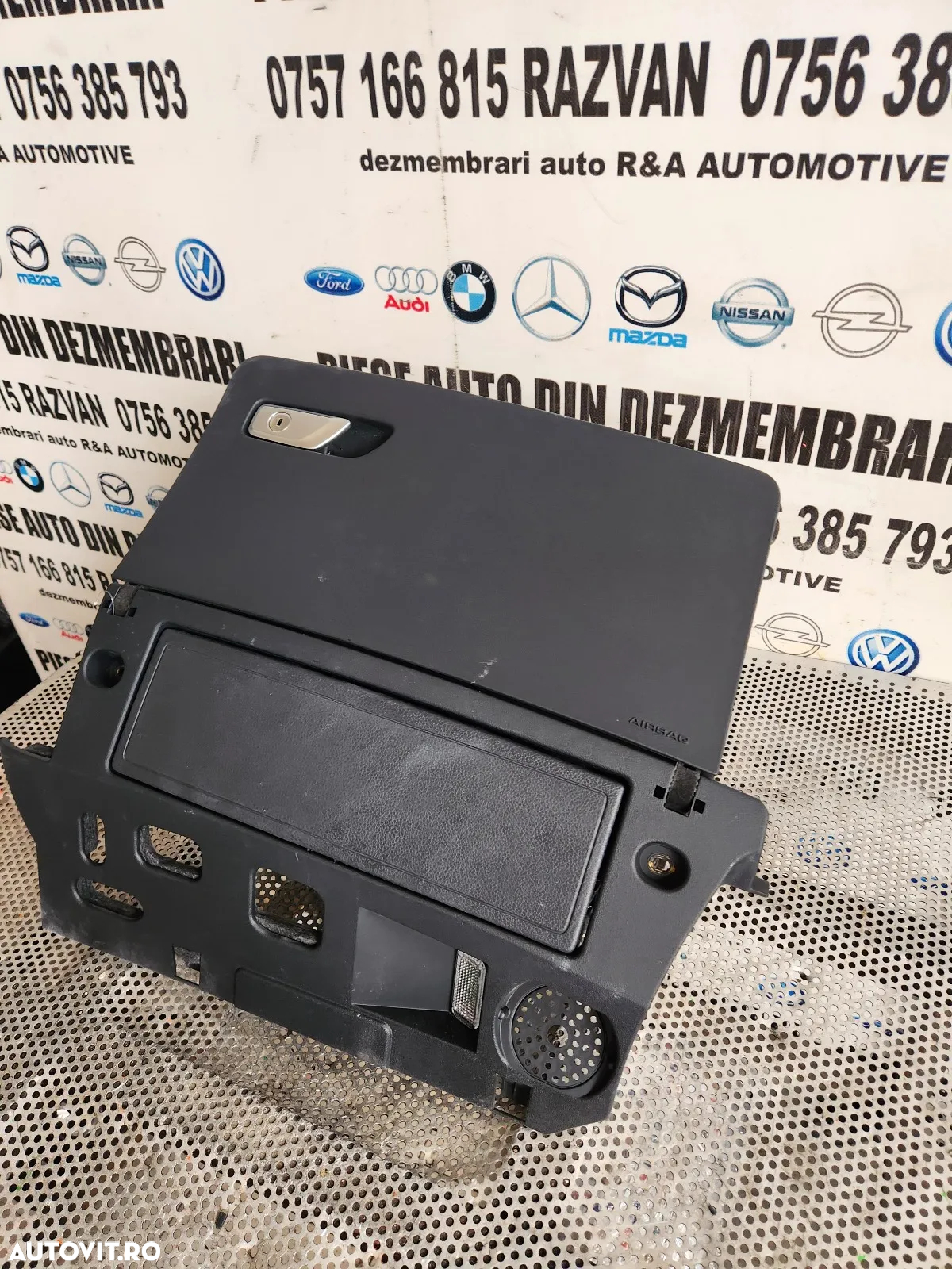 Torpedo Cutie Acte Cu Airbag Genunchi Audi TT 8S An 2014-2015-2016-2017-2018  Vo Stanga Europa - De - 4
