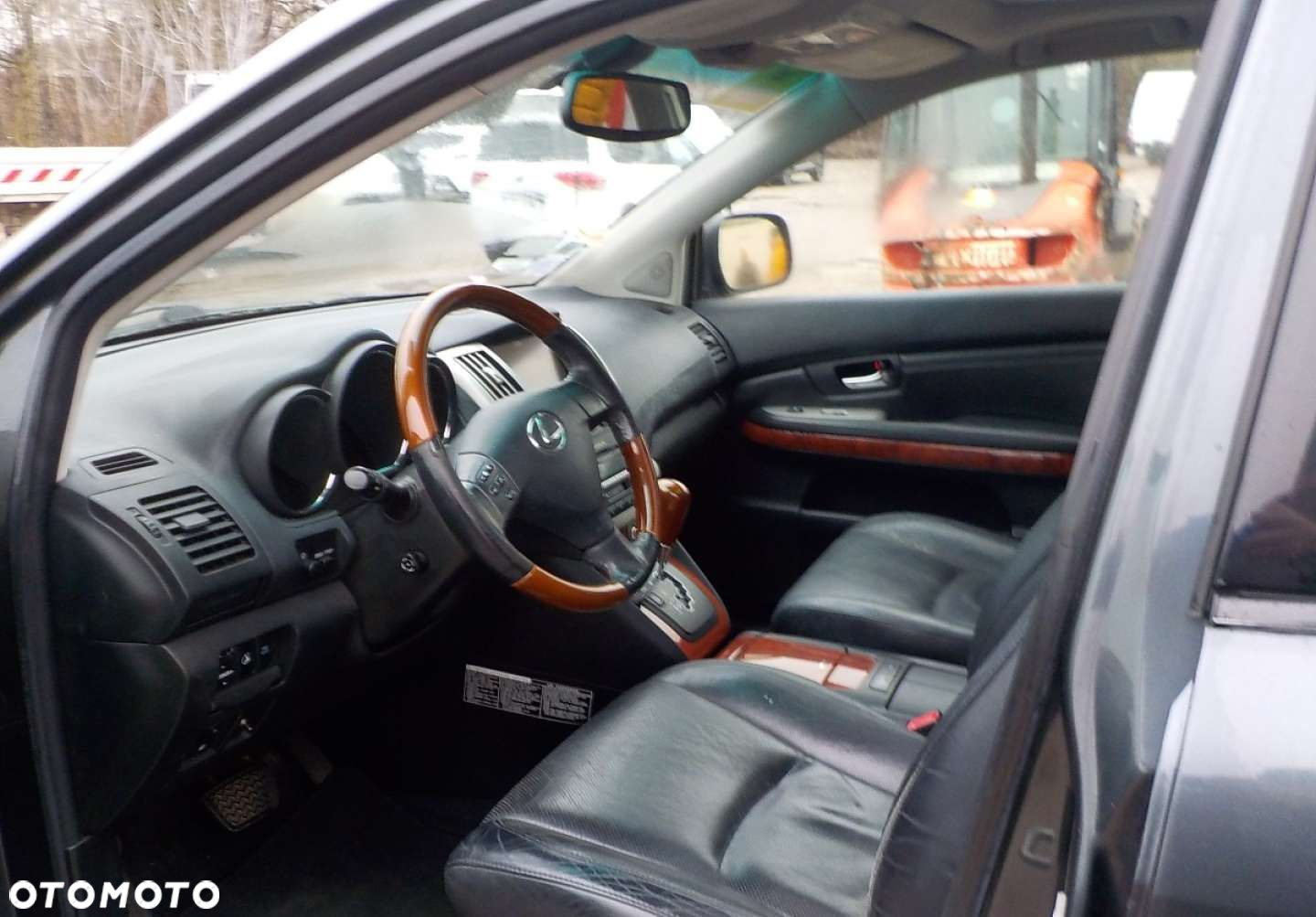 Lexus RX - 23