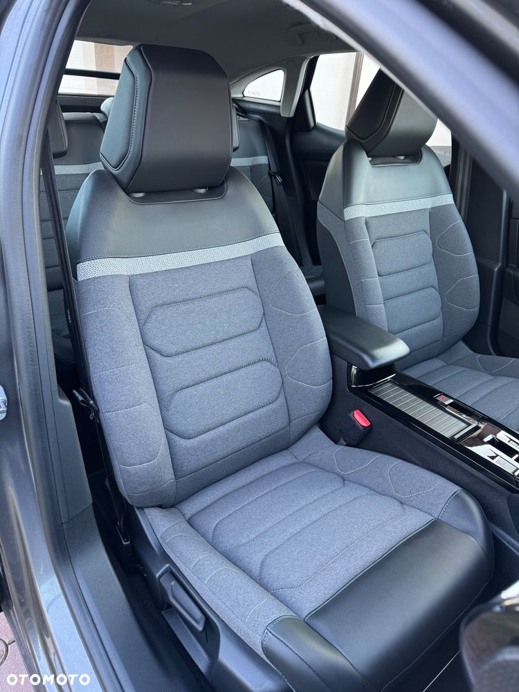 Citroën C4 PureTech 130 Stop&Start EAT8 FEEL PACK - 18