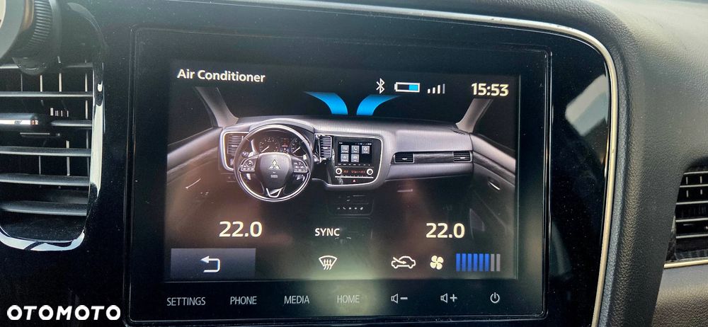 Mitsubishi Outlander - 23