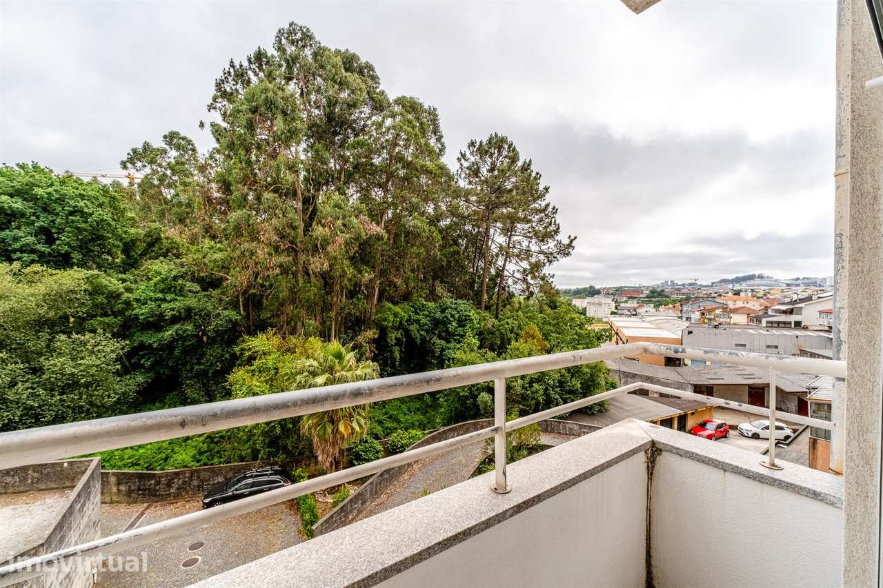 Apartamento T2 Venda em Rio Tinto,Gondomar - Grande imagem: 2/24