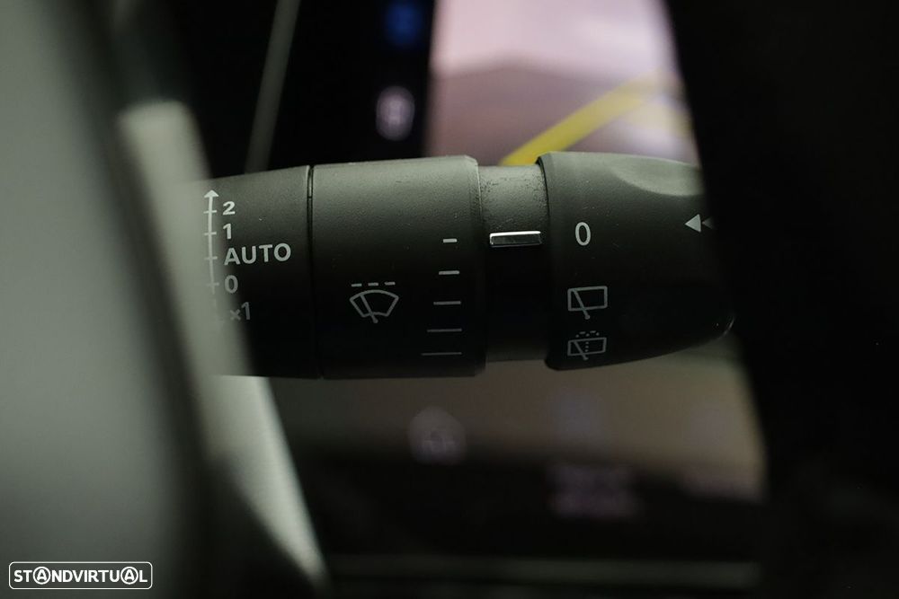 Peugeot 308 1.6 Hybrid Allure Pack e-EAT8 - 19