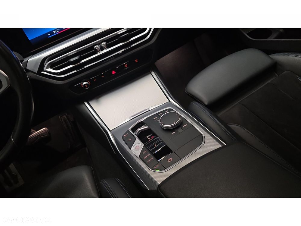 BMW Seria 3 320d xDrive mHEV M Sport - 22