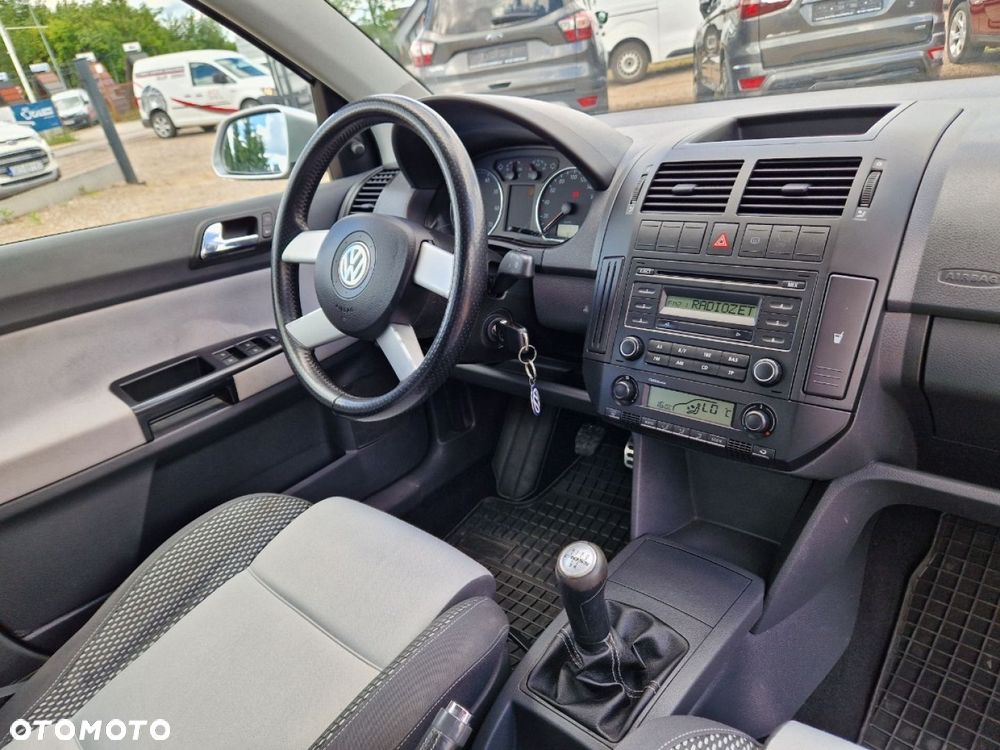 Volkswagen Polo Cross - 19