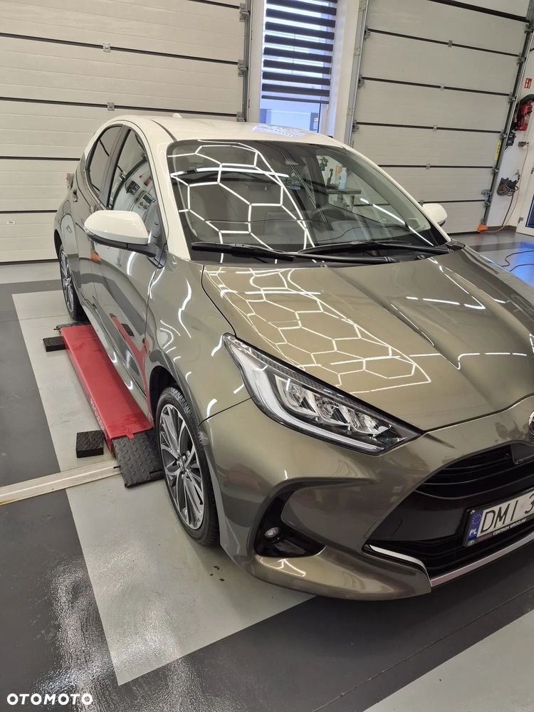 Toyota Yaris 1.5 Selection Elegant CVT - 3
