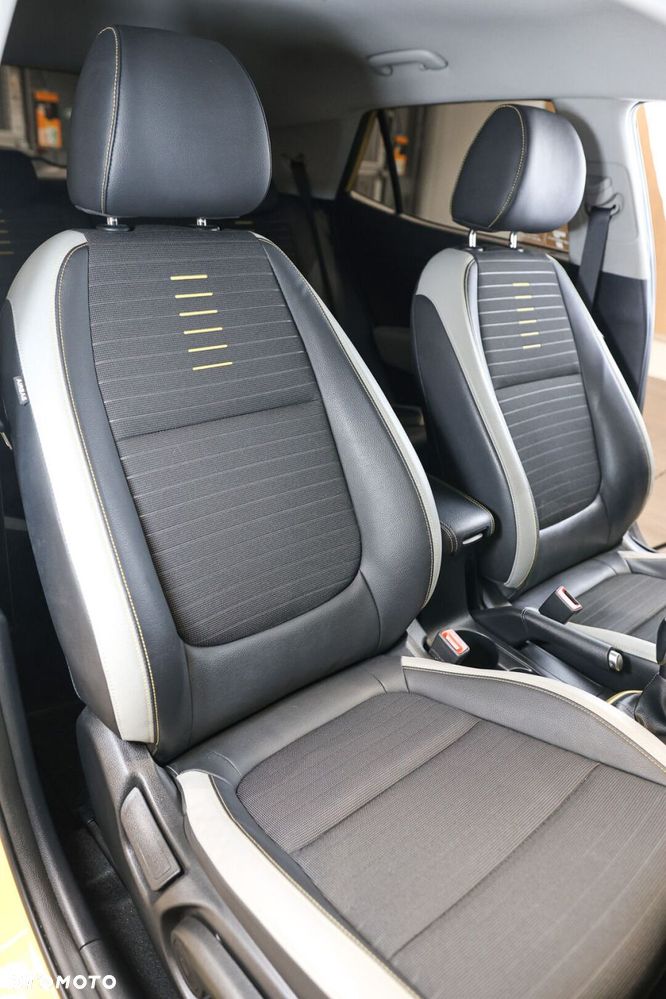 Kia Stonic 1.0 T-GDI L Business Line - 21