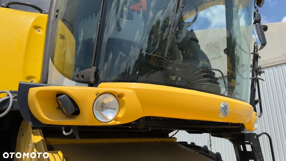 New Holland CX8070 - 11