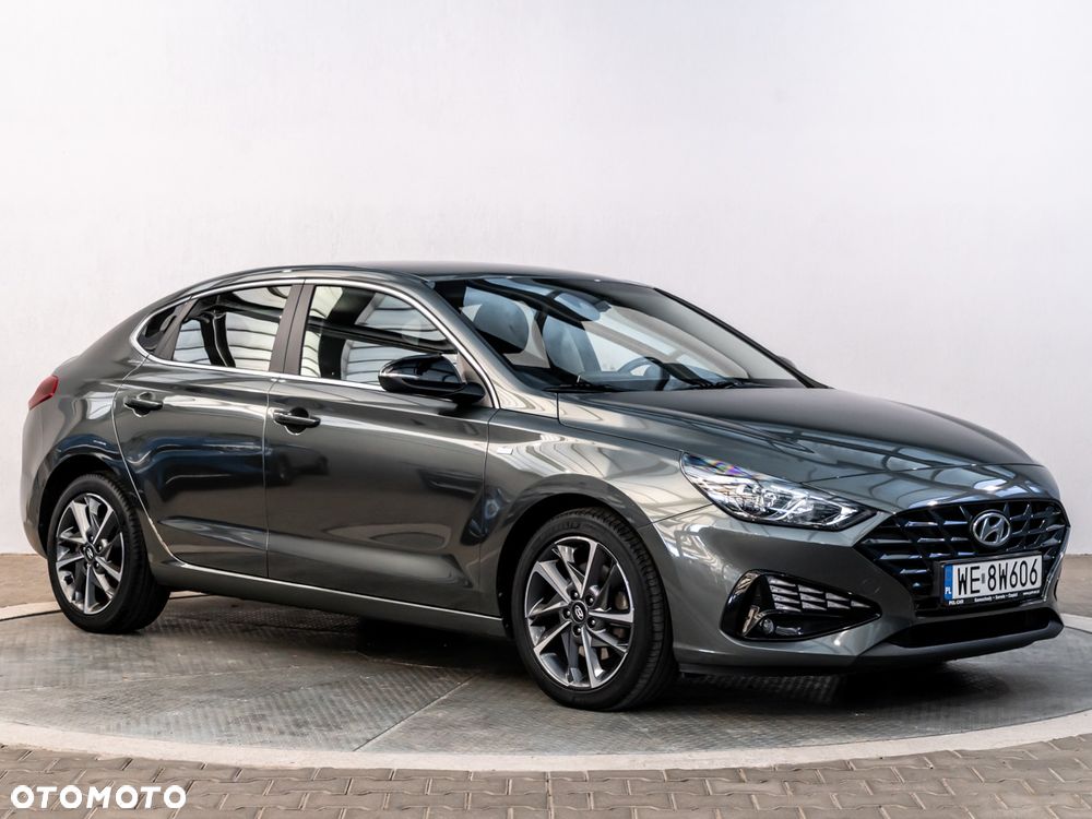 Hyundai i30 1.5 T-GDI 48V Smart DCT - 2
