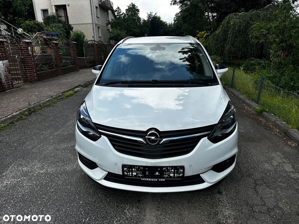 Opel Zafira 2.0 D (CDTI ecoFLEX) Start/Stop Business Innovation - 2
