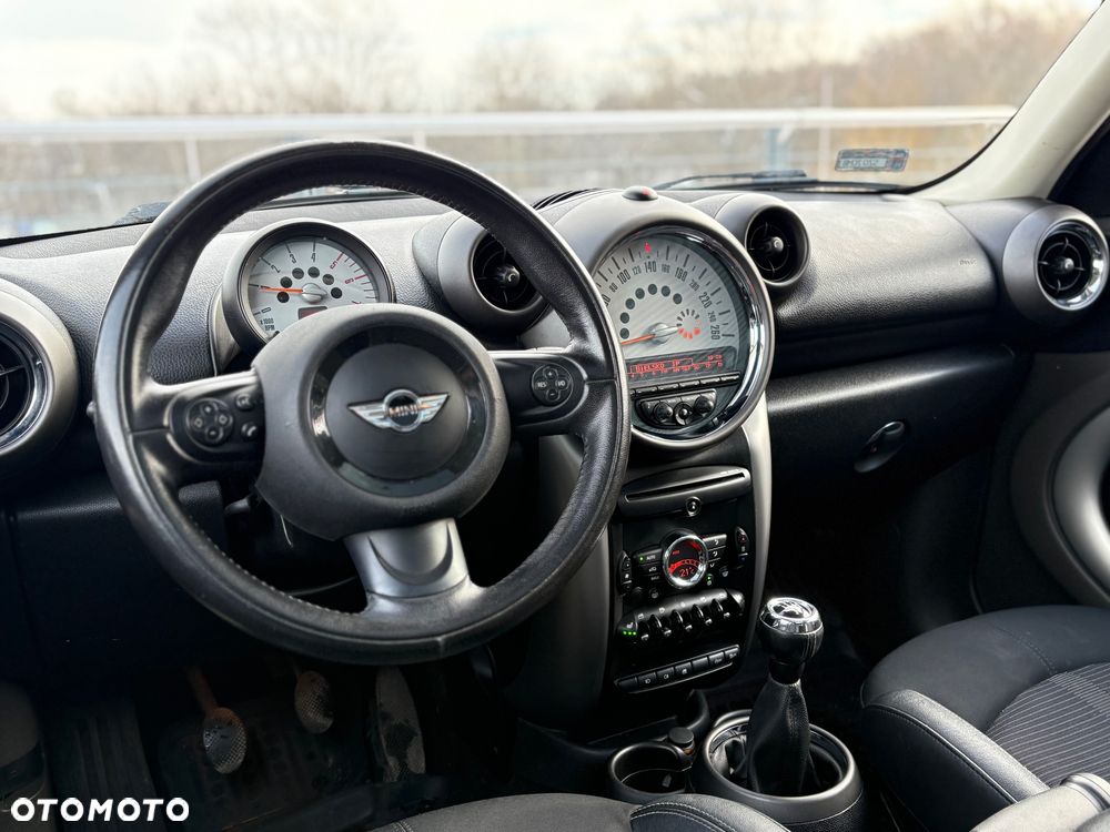 MINI Countryman Cooper D ALL4 - 7