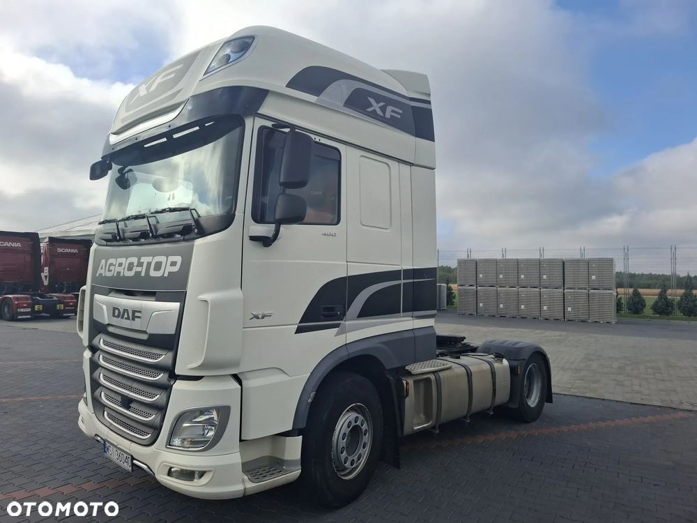 DAF XF - 22