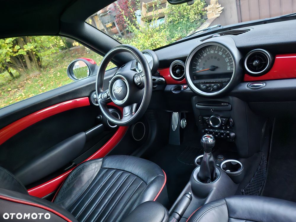 MINI John Cooper Works - 7