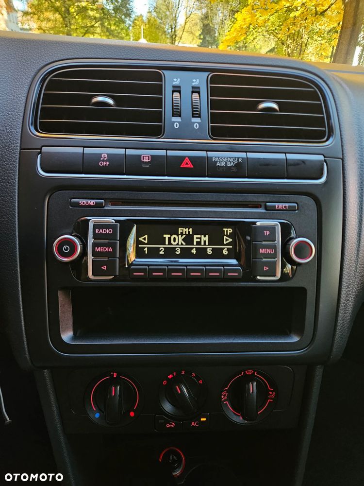 Volkswagen Polo - 25