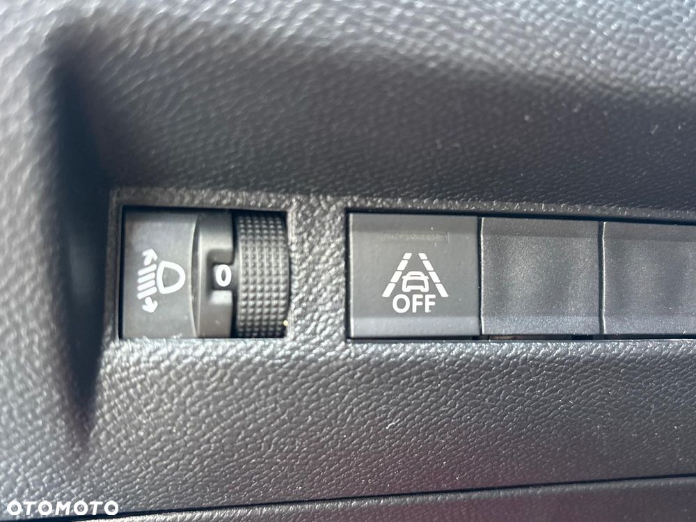 Peugeot 208 1.5 BlueHDi Active S&S - 25
