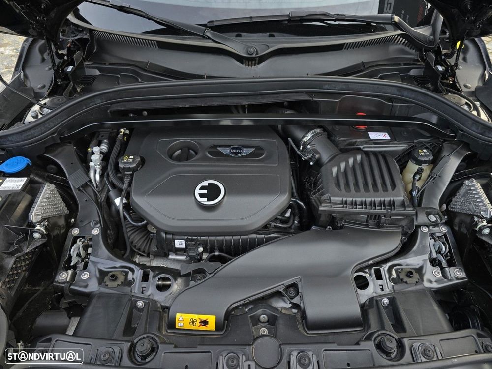 MINI Countryman Cooper SE Premium Essential Auto - 46