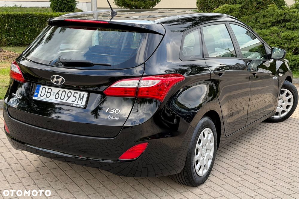 Hyundai i30 1.6 GDI Style - 25