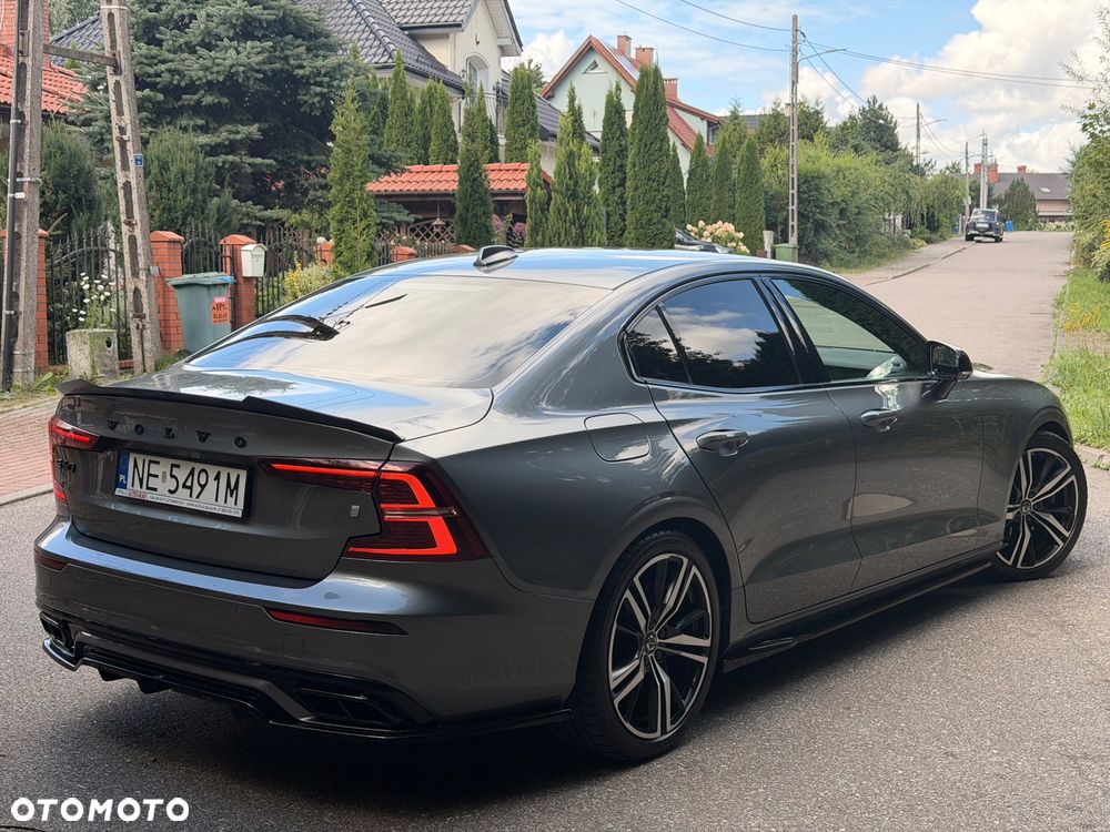 Volvo S60 T4 R-Design - 11