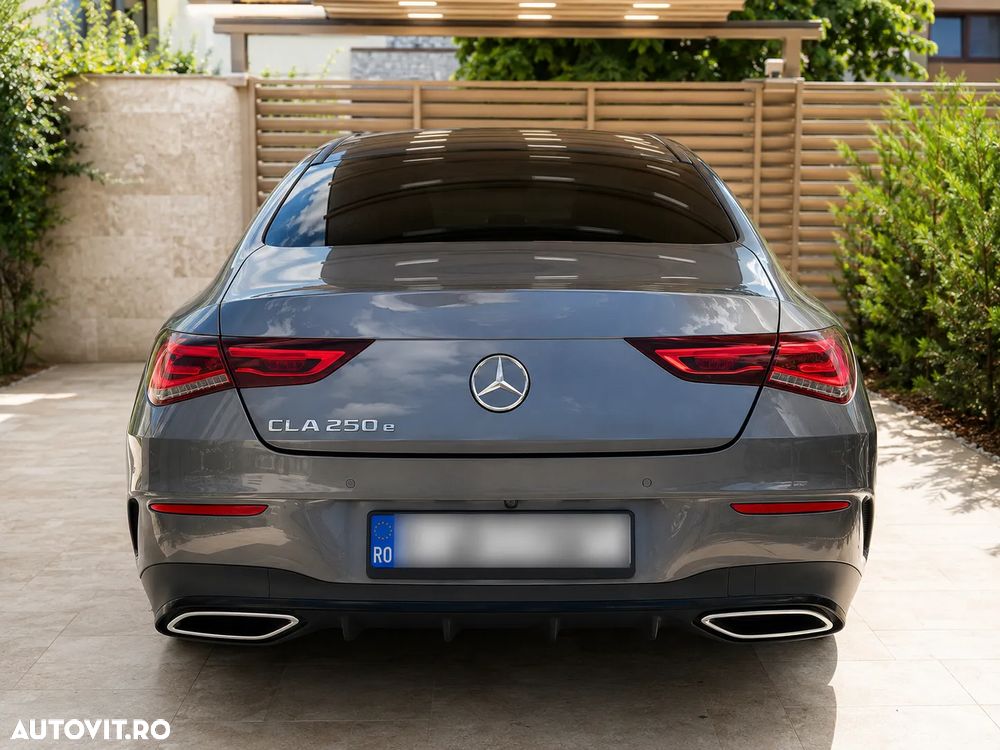 Mercedes-Benz CLA 250 - 1