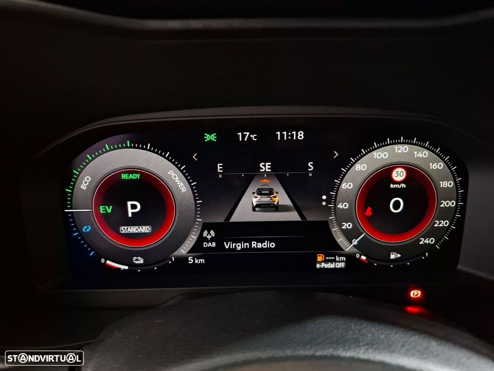 Nissan Juke 1.6 Hybrid N-Connecta — fotografia 15